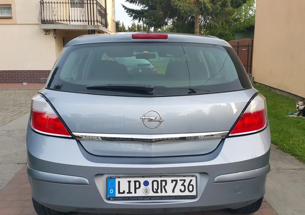 Opel Astra cena 13300 przebieg: 164000, rok produkcji 2005 z Jarosław małe 191